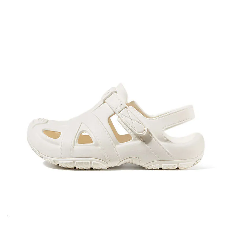 Men Sports Outdoor Breathable Non-Slip Stream Water Quick-Dry Men's Beach Shoes