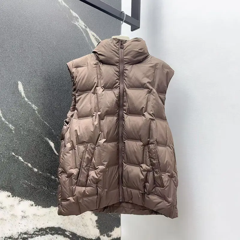 Women's Patchwork Hooded Sleeveless Down Jacket, F...