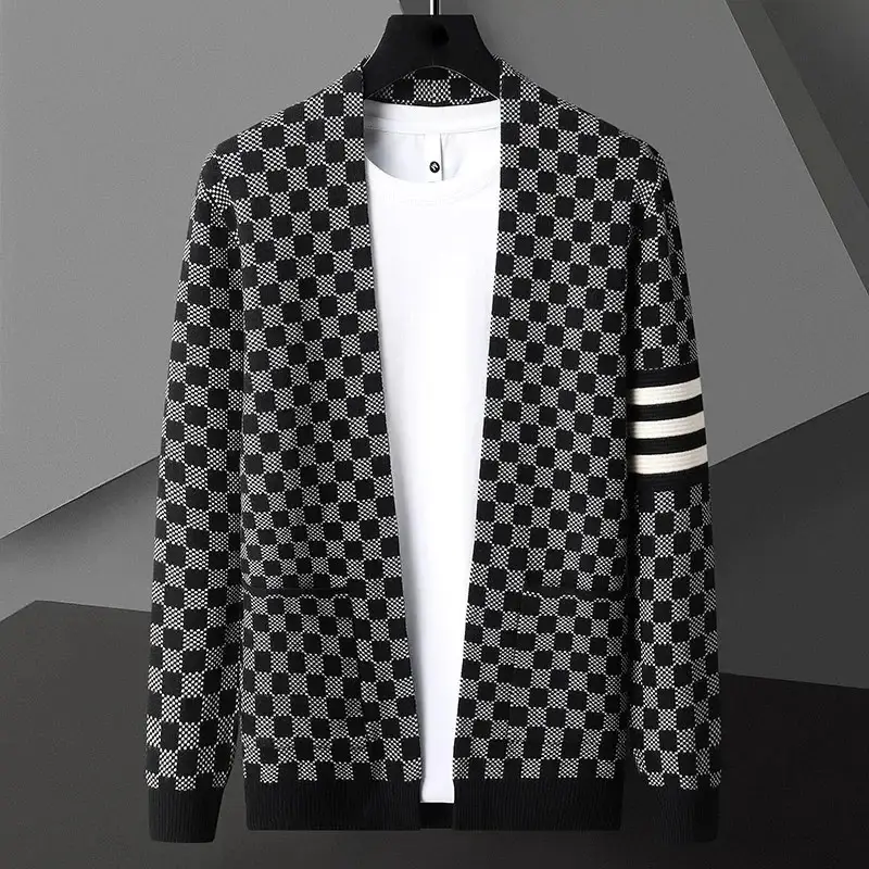 Long Sleeve Men's Knitted Sweater Cardigan Plaid Printing Version Design Coat