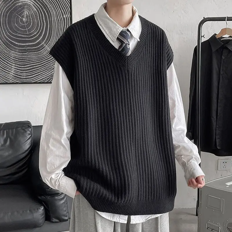 Men's V-Neck Chunky Knit Sweater Vest Trendy College Style Outerwear