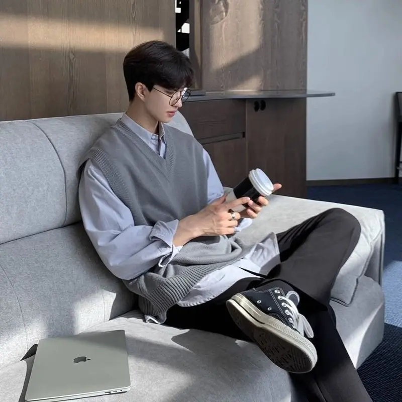 Men's V-Neck Chunky Knit Sweater Vest Trendy Colle...