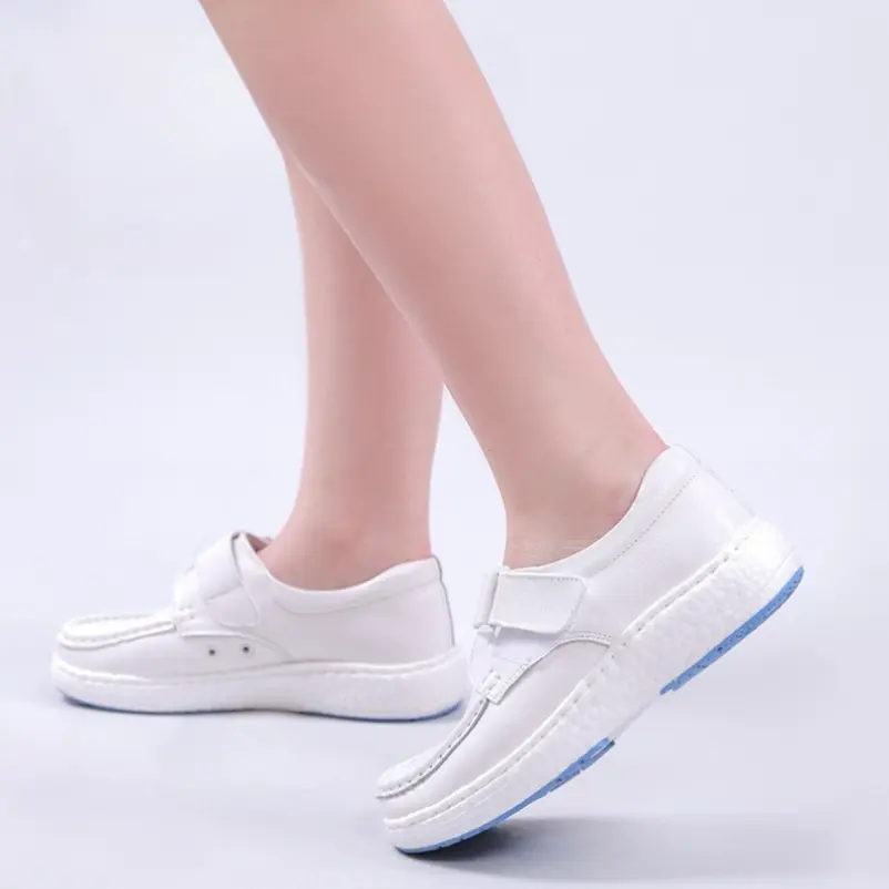 Women's Nurse Shoes Soft-Soled Breathable Comfortable Flat Shoes