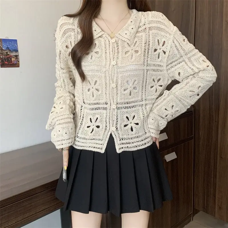 Women's Crocheted Long-Sleeved Hollow-Out Floral Collar Button-Up Top
