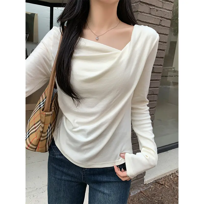 Lazy Style Women's Long-Sleeved Top With Asymmetrical Hem