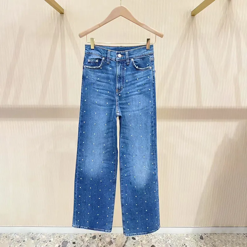 Women's Loose Straight Leg Jeans