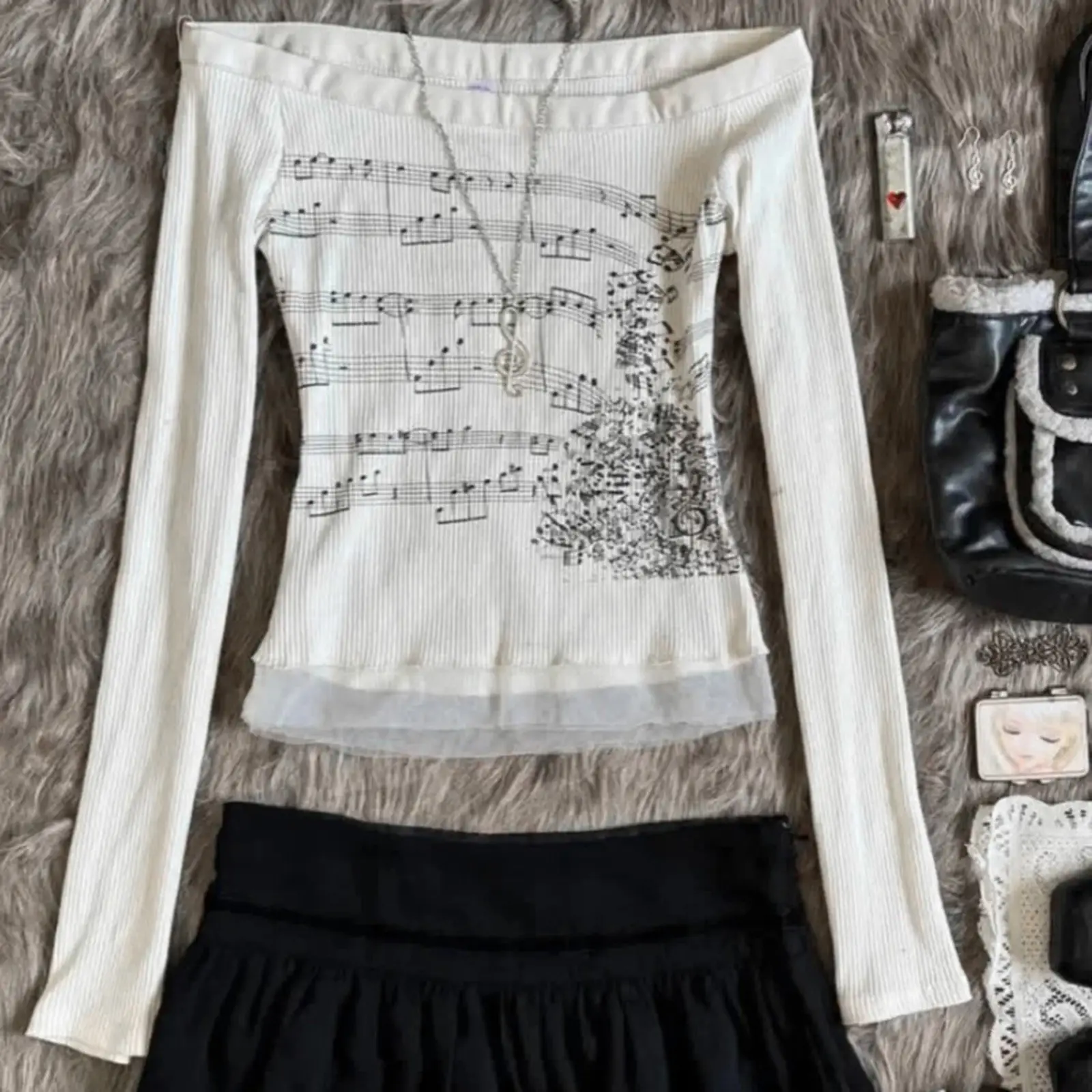 Women's Long-Sleeved Crew Neck T-Shirt With Musical Note Print And Slim Fit