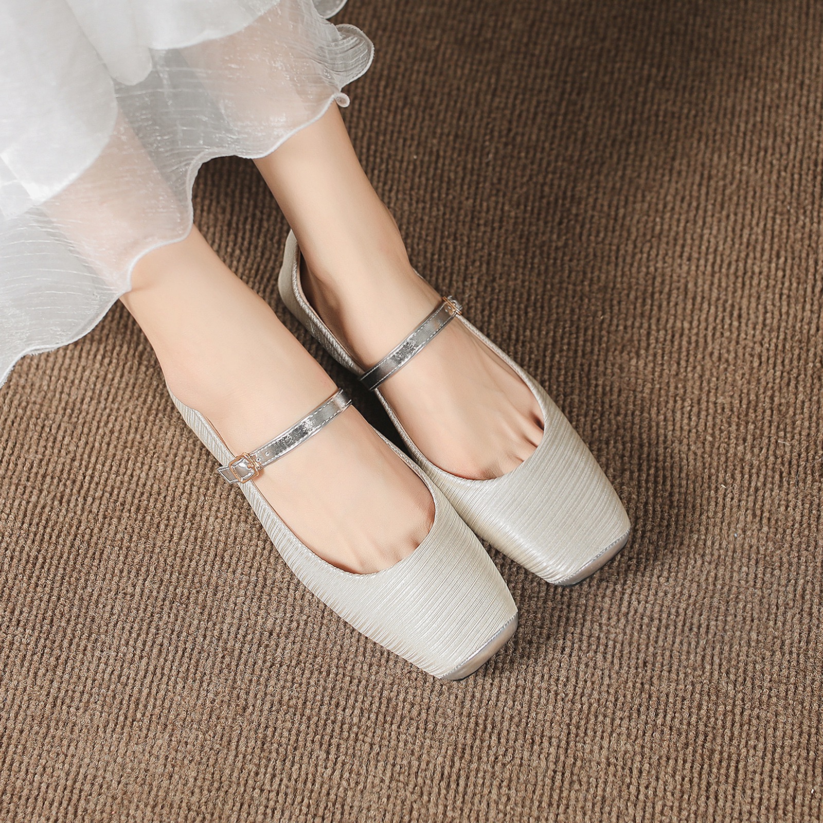 Women's Square-Toe Flat Shoes