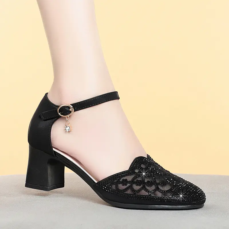 Women's Openwork Flat Low-Heeled Leather Shoes