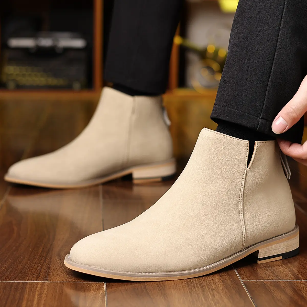 Men's Fashion Boots Casual Zip Boots Cushioned Insole Slip-Resistant Sole with Soft and Comfortable