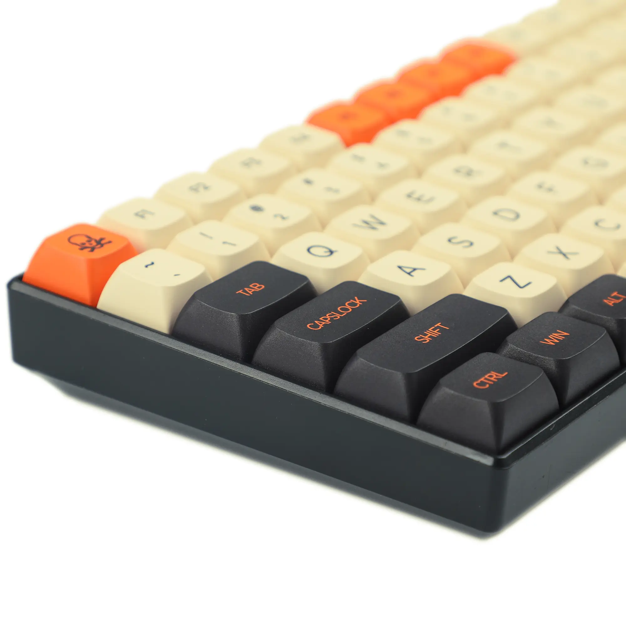 Mechanical Keyboard Supports Hot-Swappable Gaming Keyboard
