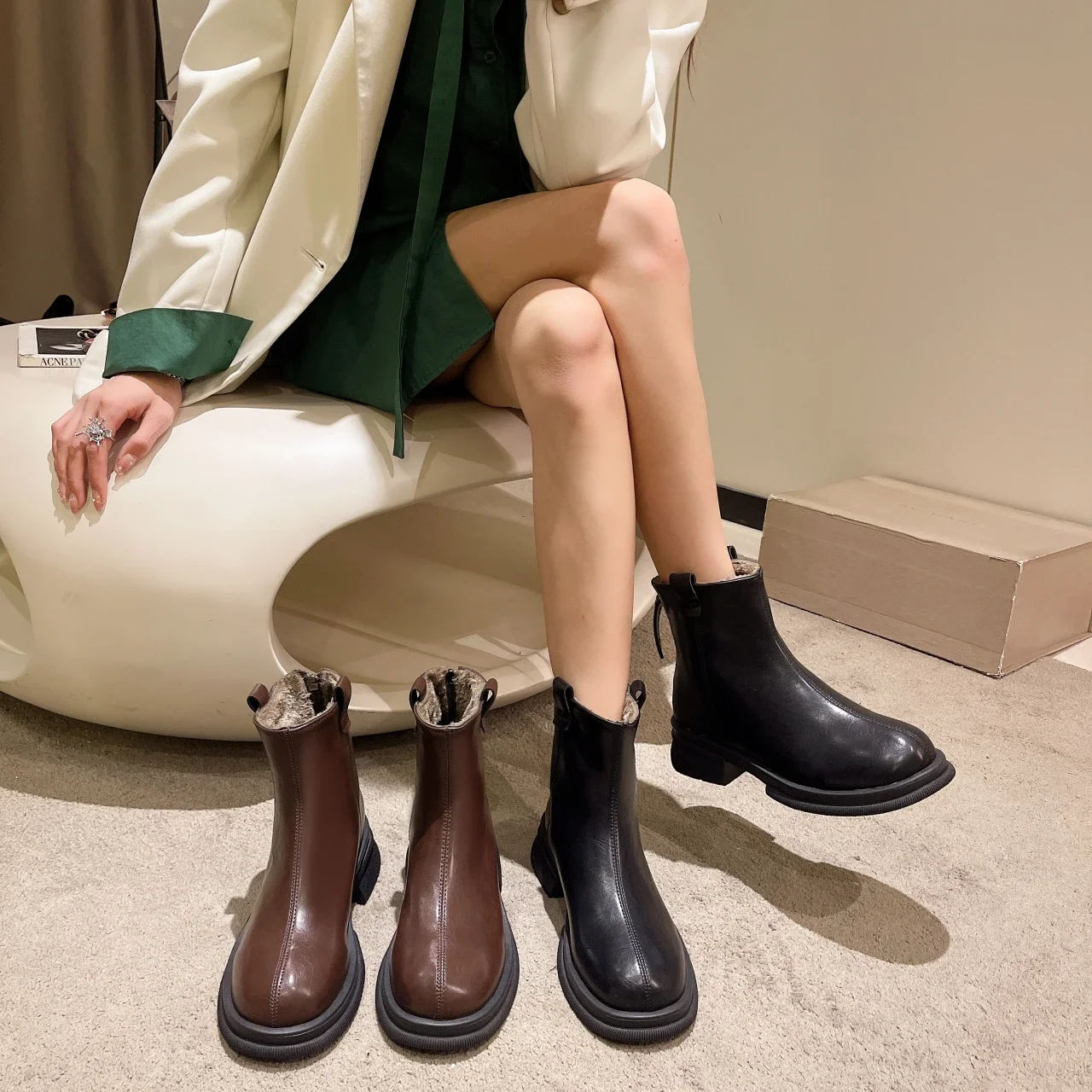 Women Ankle Boots Fashion Female Square Heel Low-Heel Shoes Women Low-heel Keep Warm Ankle Boots