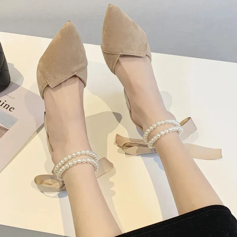 Women's Square-Heeled Low-Heeled Shoes With Pearl Belt