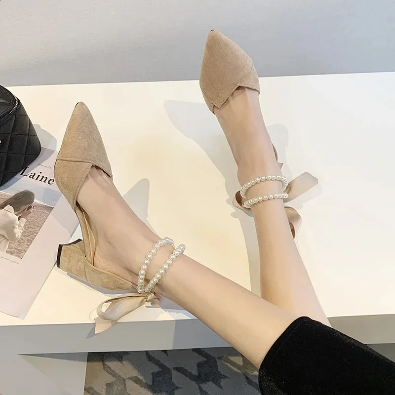 Women's Square Heel Low Heel Shoes With Pearl Stra...