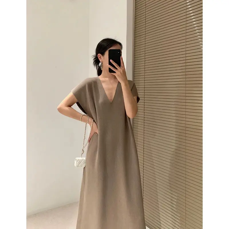 Elegant Women’s Deep V-Neck Loose Fit Midi Dress