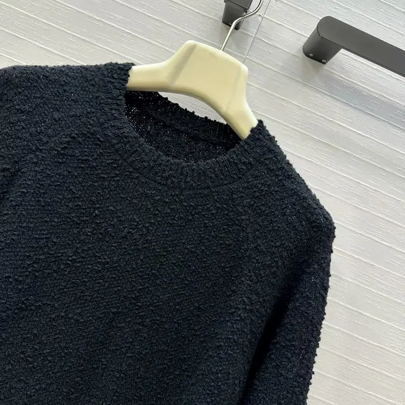 Women's Wool Knit Sweater Round Neck Long Sleeve Pullover Fashionable Casual Loose-Fitting Top