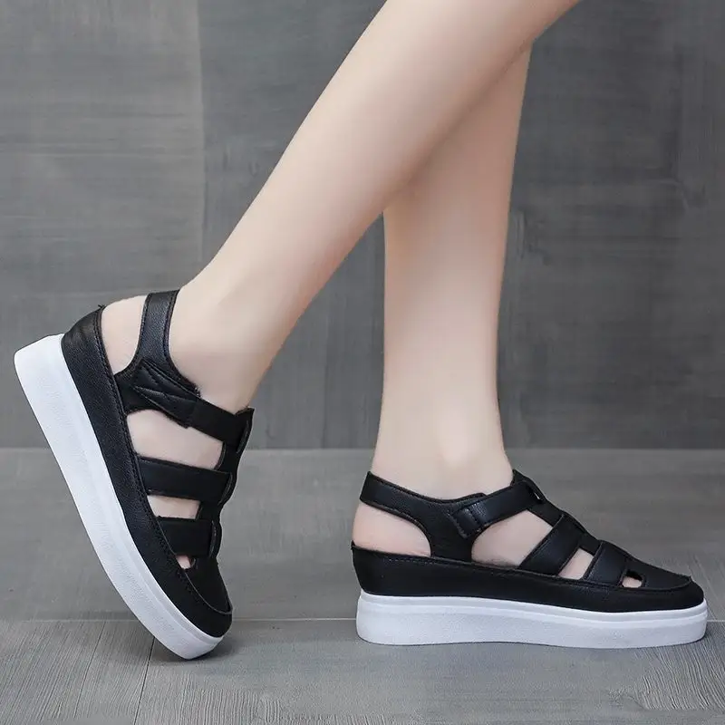 Women's Covered Toe Fashion Hollow Platform Wedge ...