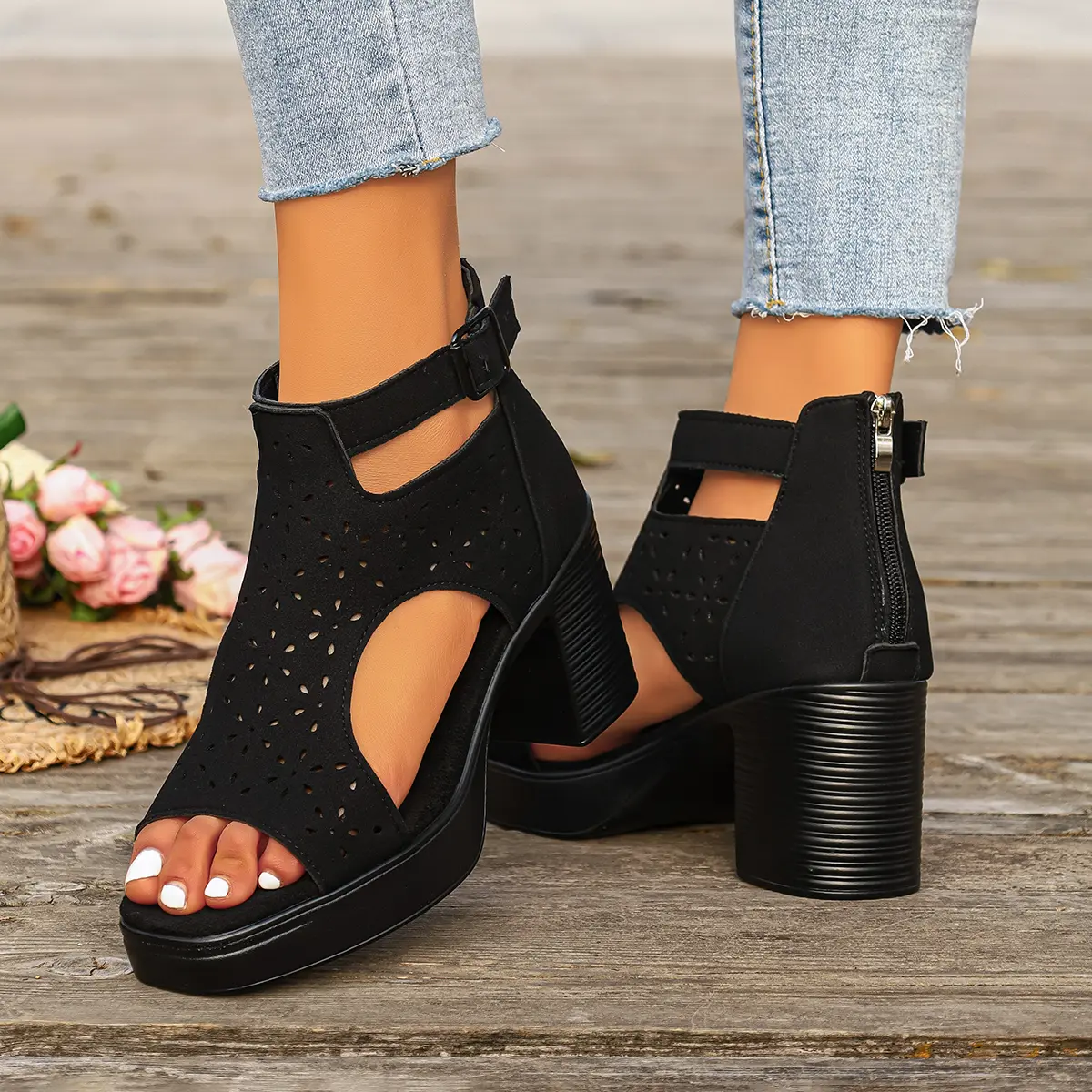 Women Fashion Strap Sexy Sandals