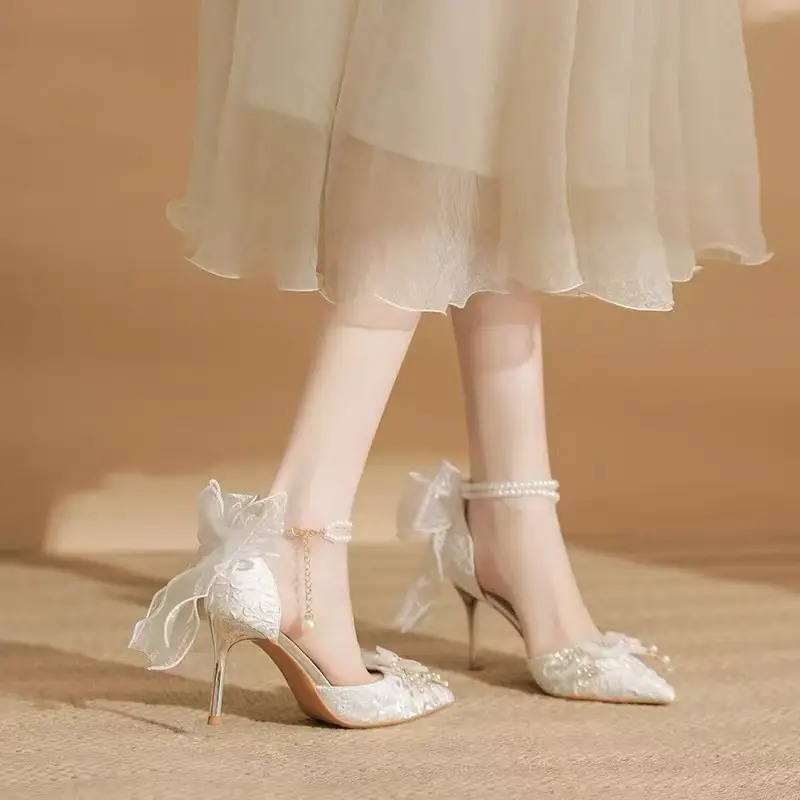 Two-Wear White Fairy Flower High-Heeled Pumps