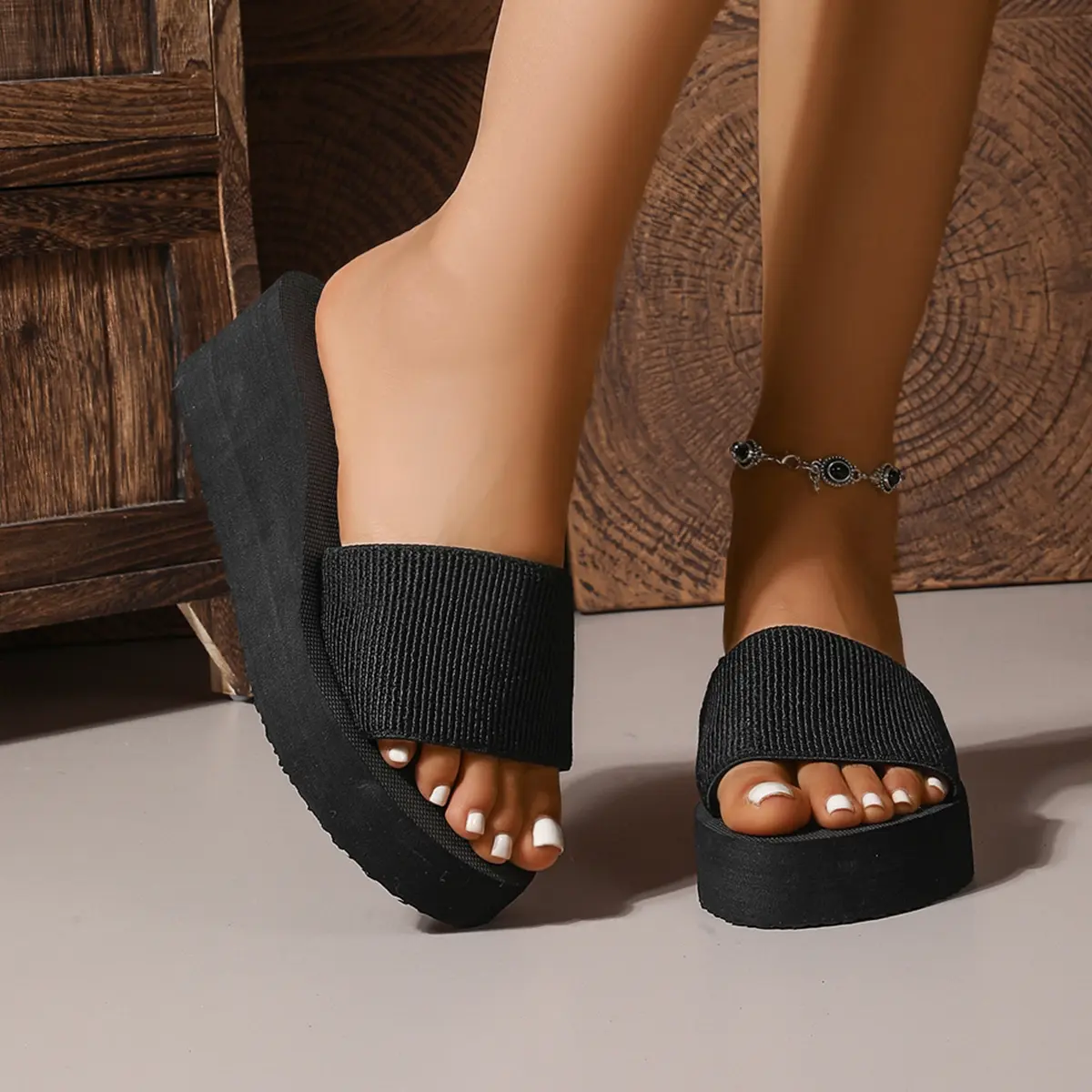 Thick-Bottom Beach Slippers for Women Mujer Summer Style