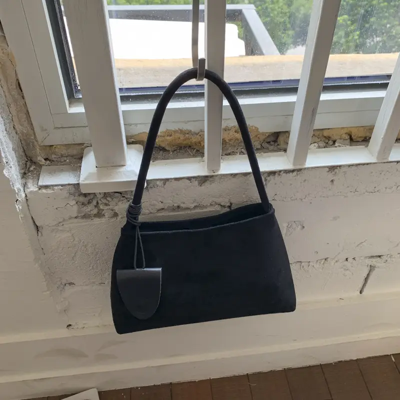 Stylish And Simple Suede Shoulder Bag