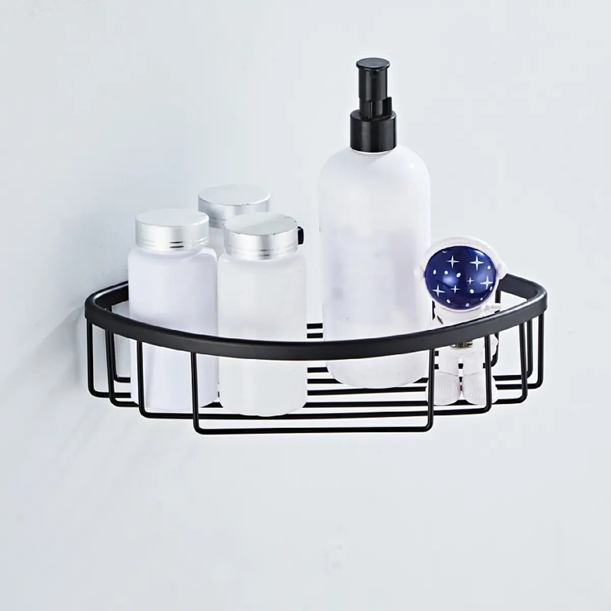 Triangular Fan-Shaped Storage Shelf In The Bathroom