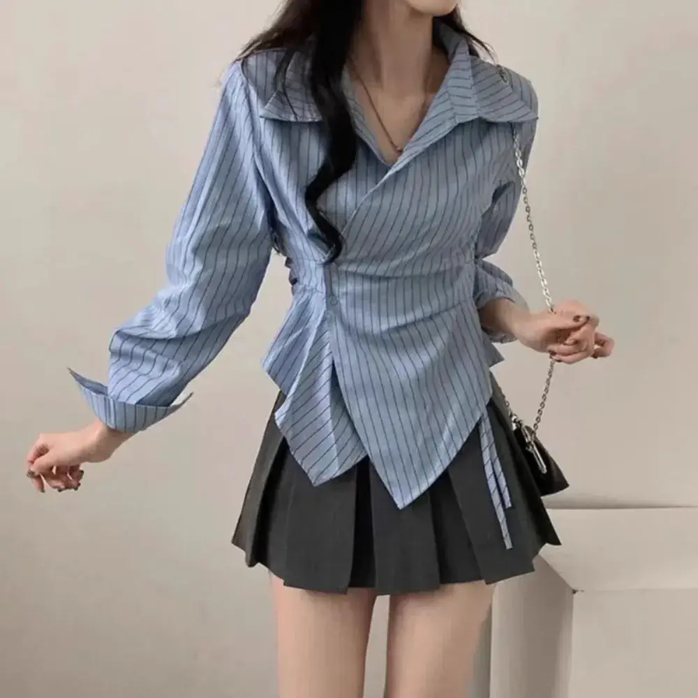 Long-Sleeved Casual Striped Shirt