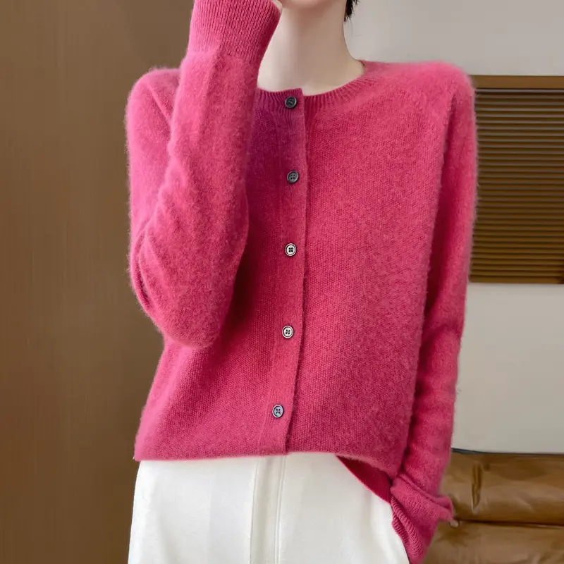 Rose-red 