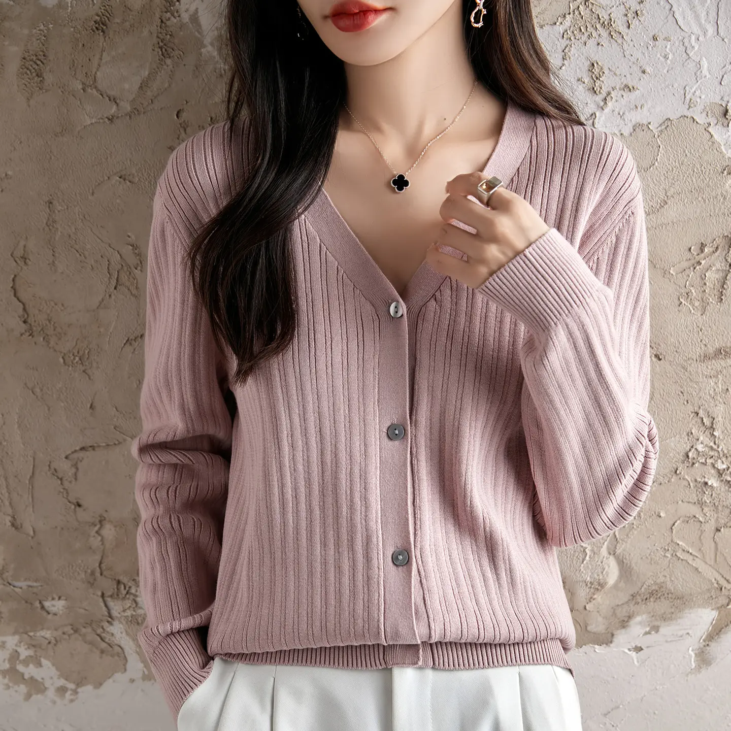 Women's 100% Cotton Deep V-Neck Wide Ribbed Solid Long Sleeve Elegant Warm Breathable Daily Cardigan