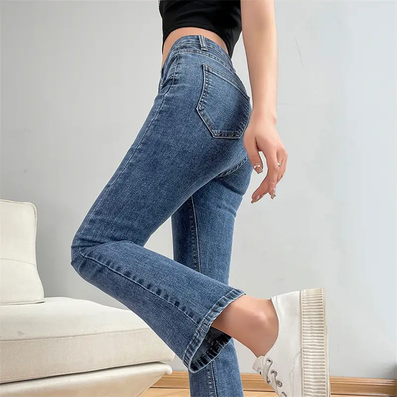 Women's Fashion Flared Jeans