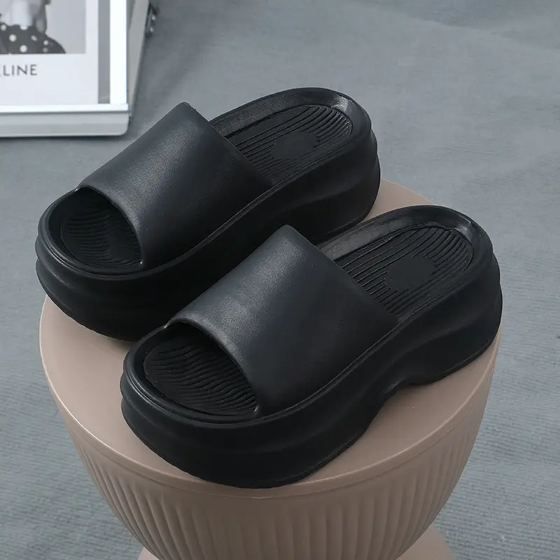 Thick Bottom Slippers Women Outdoor Beach Sandals Fashion Bathroom Slides Female Open Toe Slippers