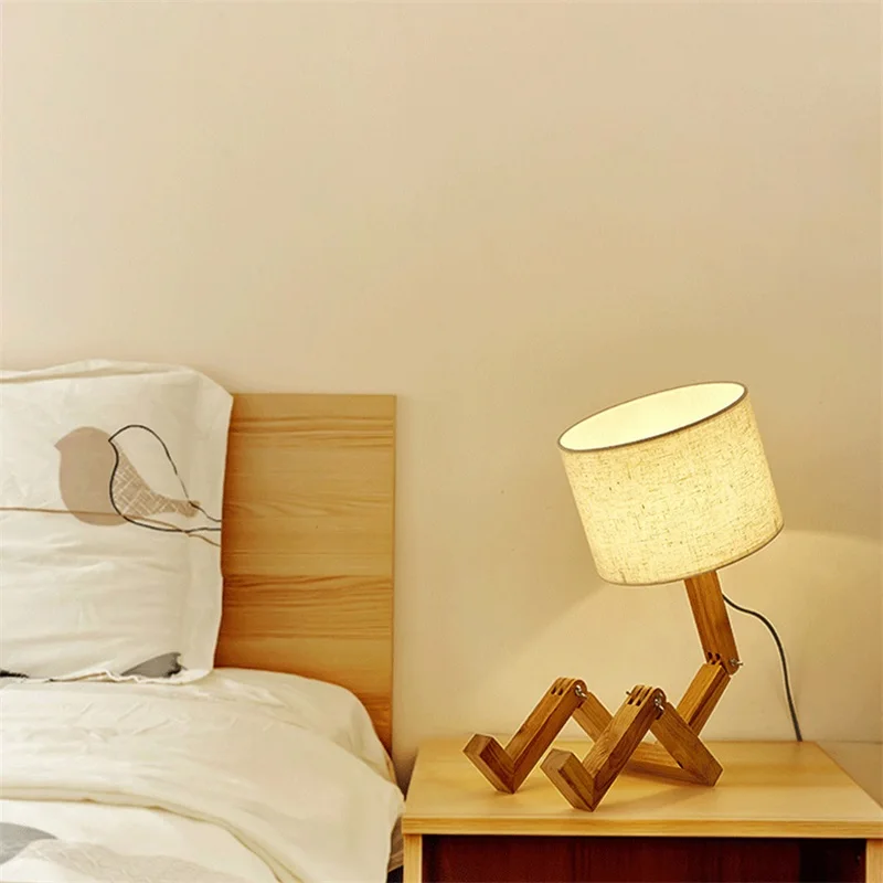 Creative Wooden Figure Table Lamp, LED Desk Light for Study Decoration
