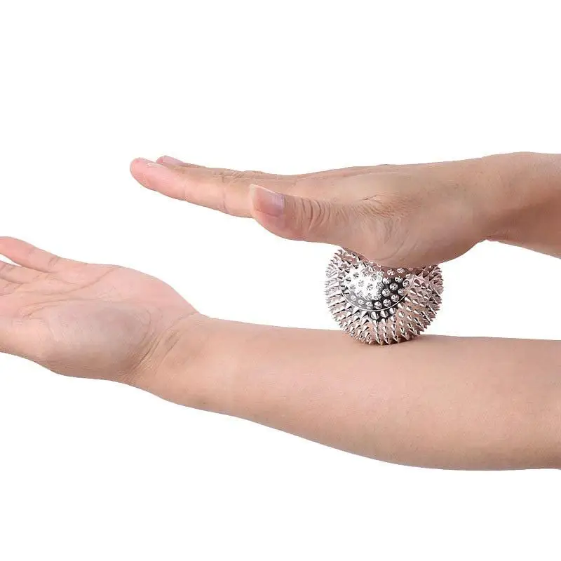 2PCS Yoga Fitness Ball Durable Spiky Ball Trigger Point Sport Fitness Hand Foot Pain Relief Magnetic