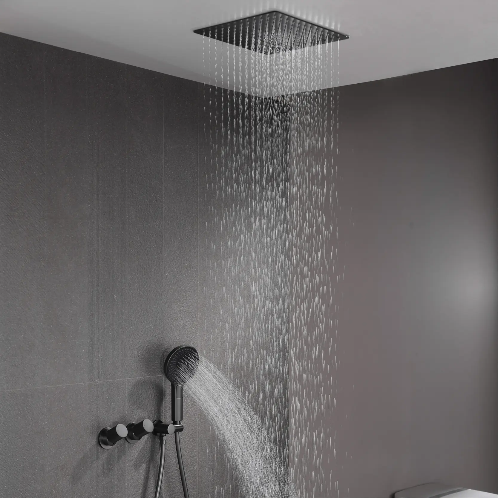 Minimalist Gun-Style Shower System With ...