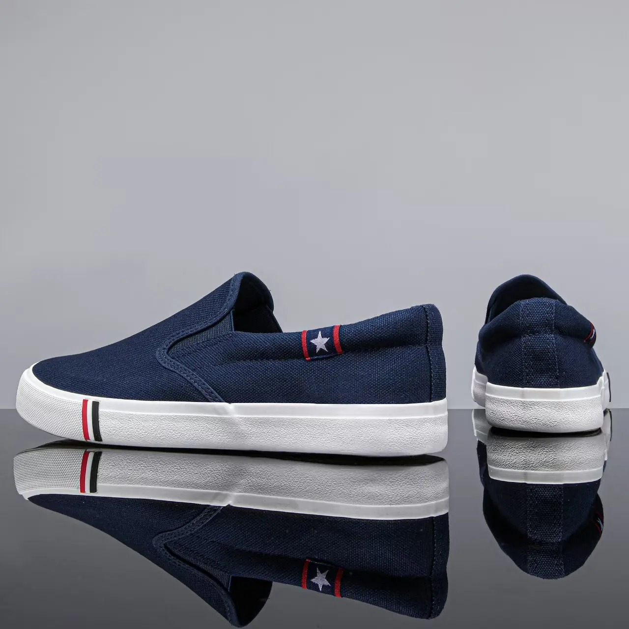 Men's Fashionable Canvas Shoes Are Suitable For Ou...