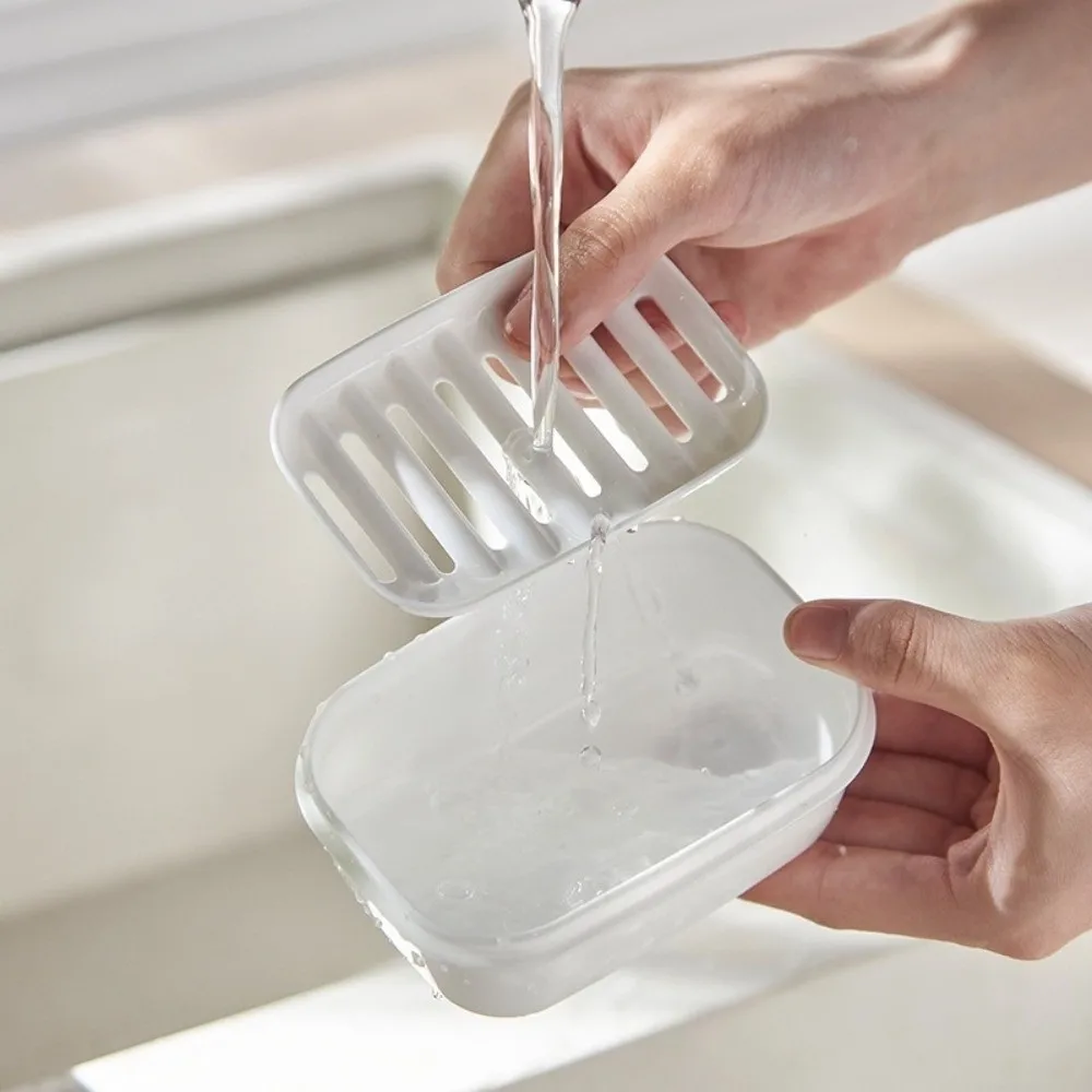 Portable Waterproof Leakproof Soap Holder With Lid, Drainage Layer And Detachable Container