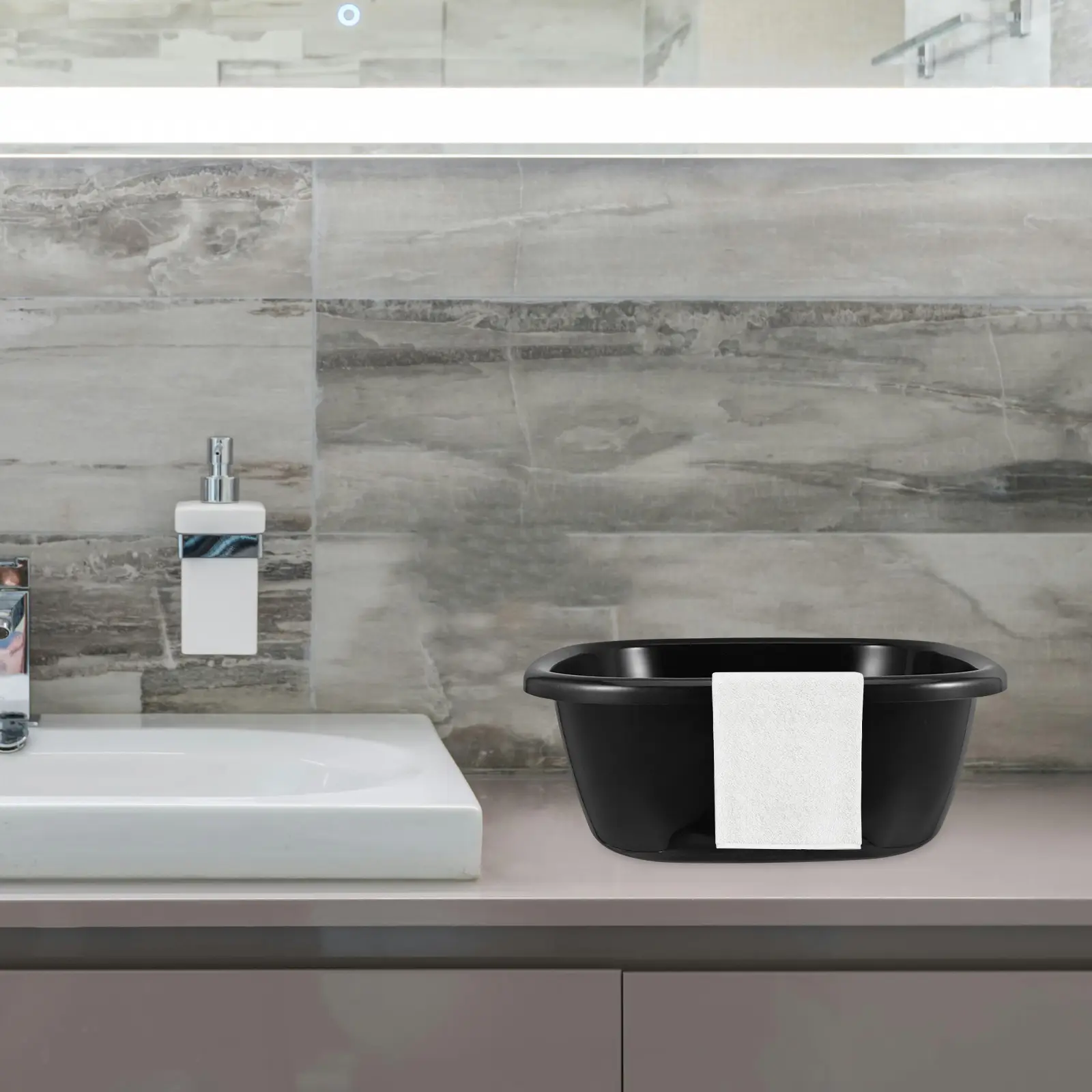 Large-Capacity Durable Plastic Washbasin