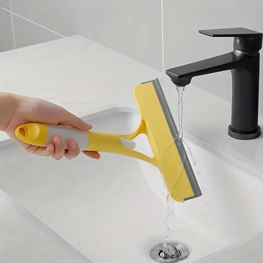 Multifunctional Glass Wiper Practical Type with Spray Dispenser