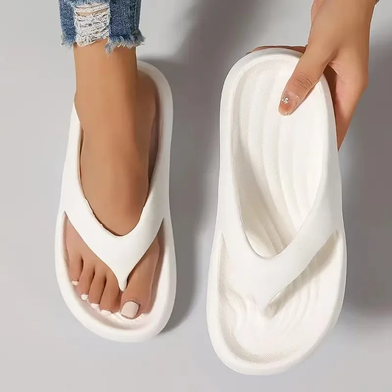 Fashionable Thick-soled Flip-Flops For Women