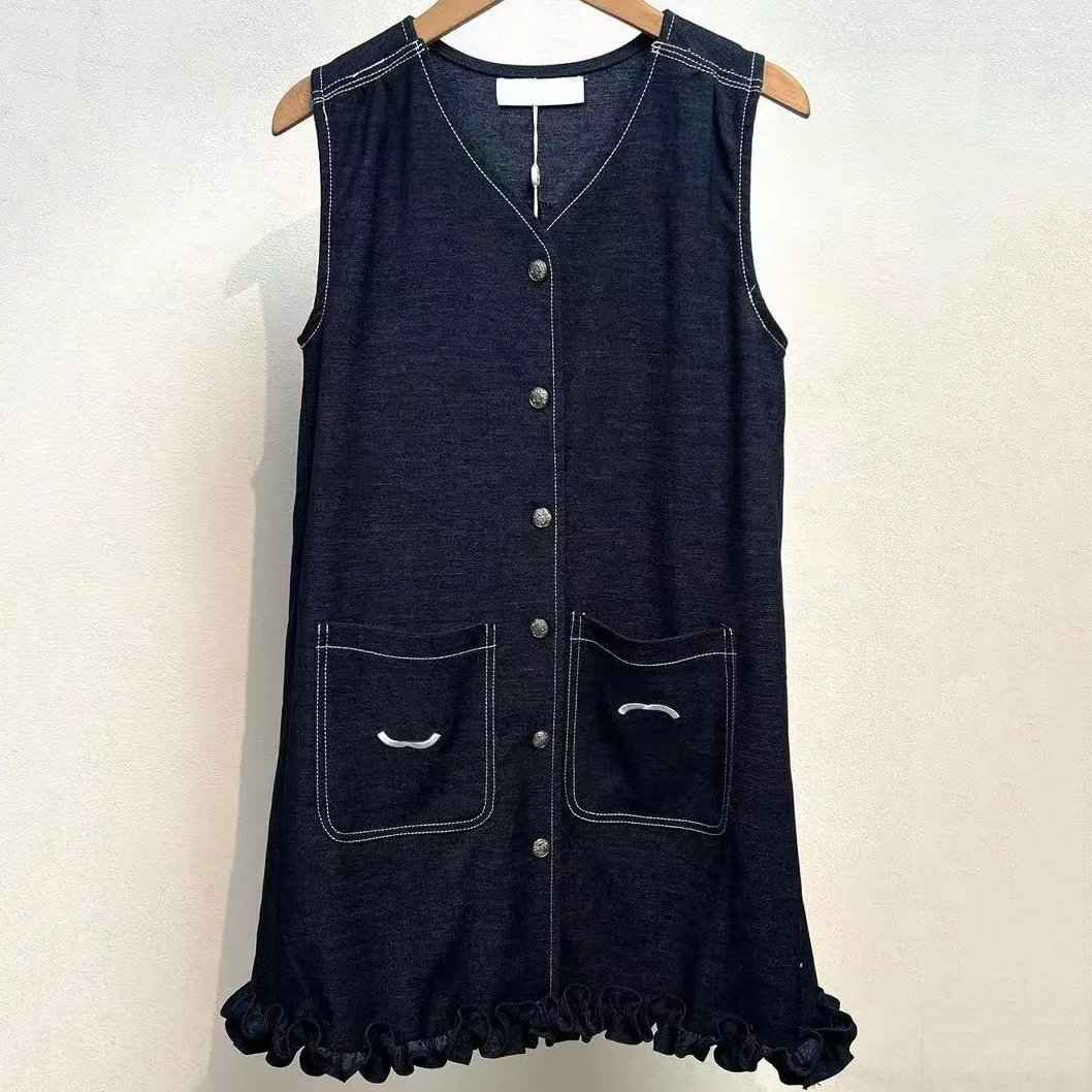 Fashionable Women's High-Quality Sleeveless Vest Dress With Pocket