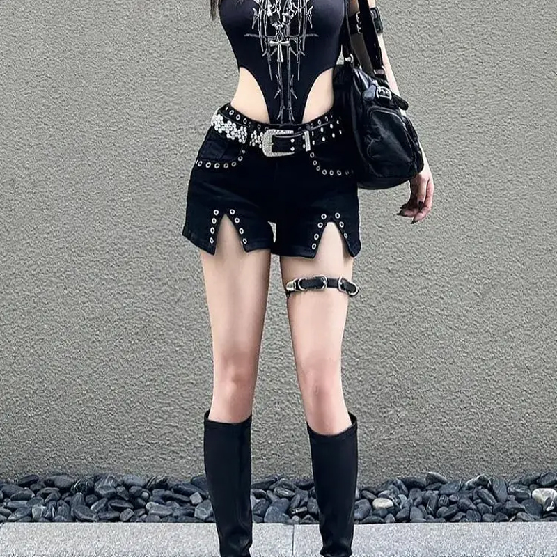 Black Wide Fit Women's Denim Shorts Casual Classic Vintage Design Shorts Jeans