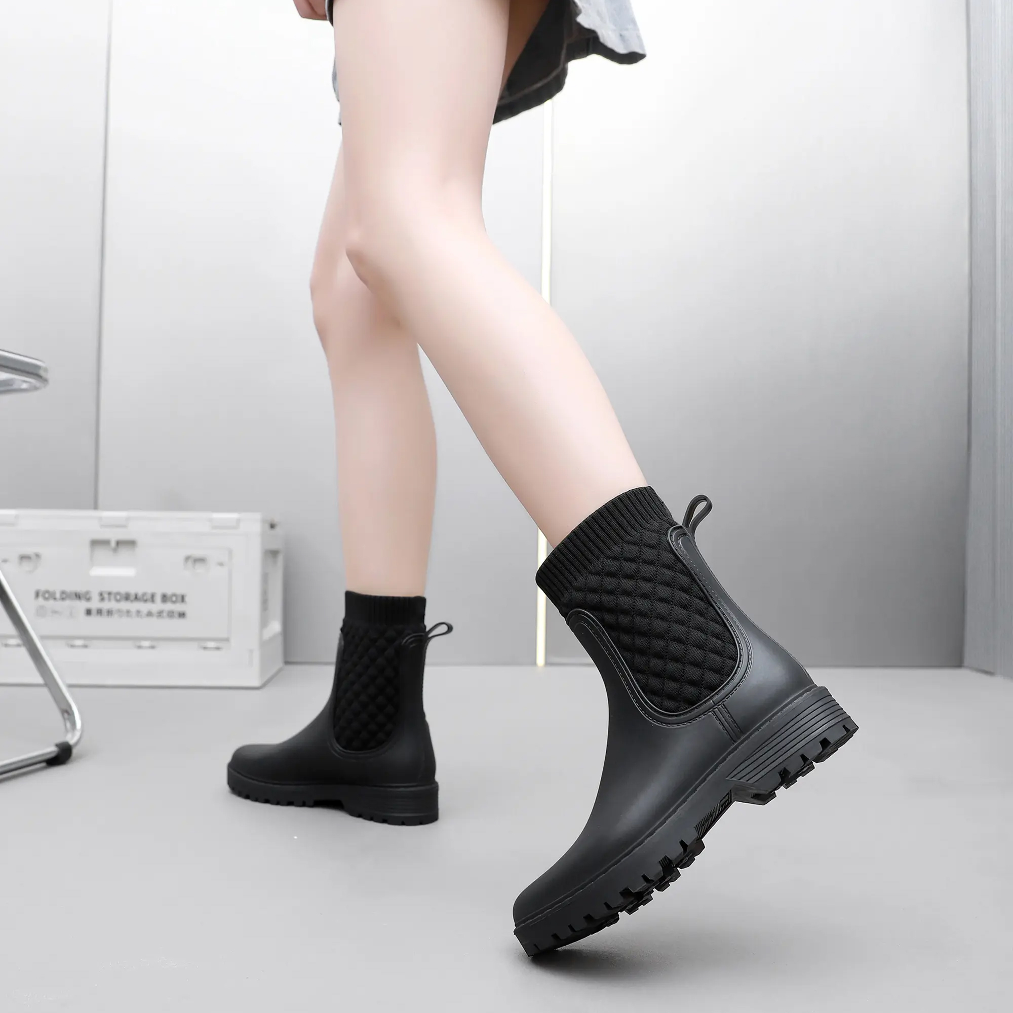 Women's Short Chelsea Fashionable Pvc Non Slip Wat...