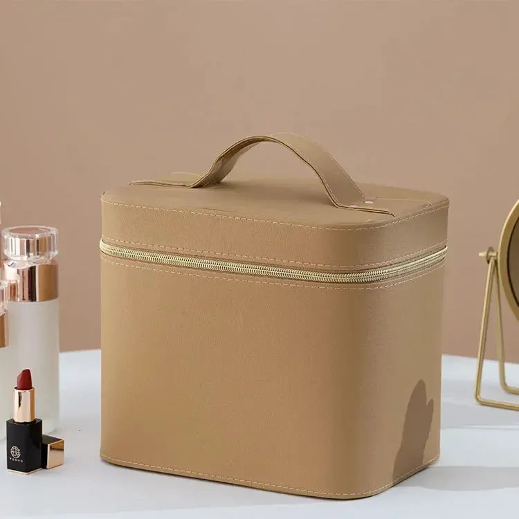 Large Capacity Cosmetic Bag Skin Care Products Por...