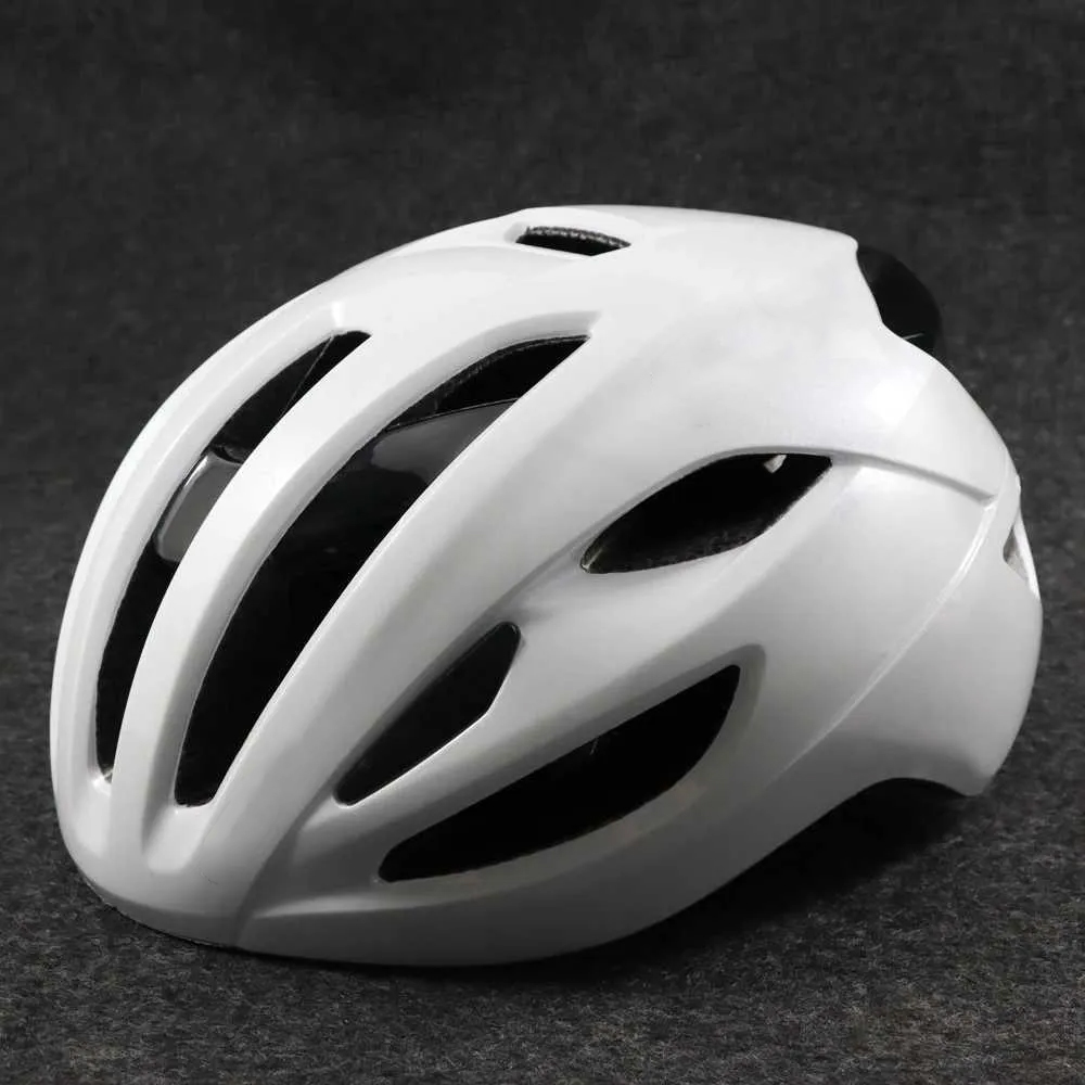 Bicycle Helmet Ultralight Road Helmet Racing Outdoor Sports Mountain Biking Helmet