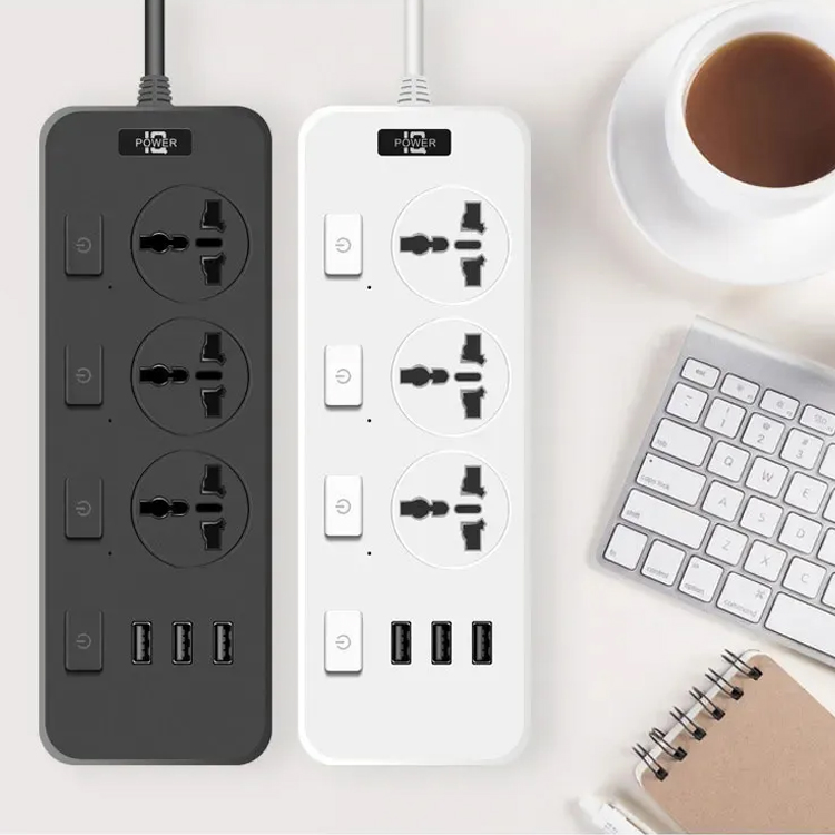 Multifunctional Power Strip with Universal Plug Outlet 2500W USB Type-C Ports 2M Extension Socket