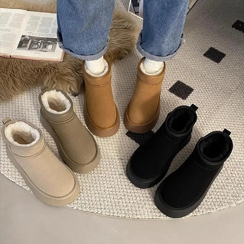 Women's Thick-Soled Snow Boots With Added Padding ...