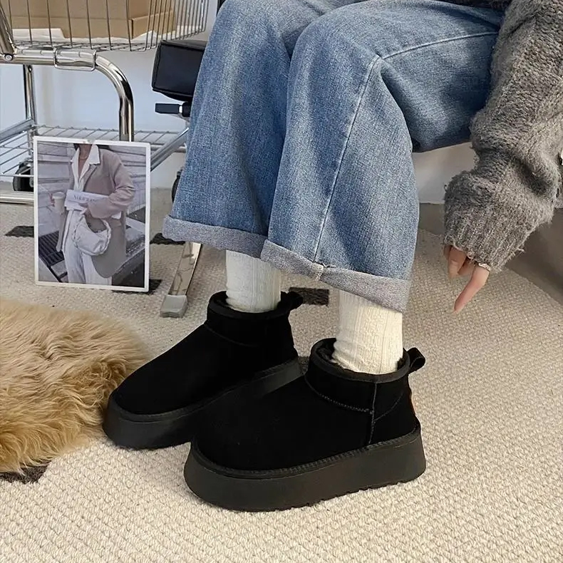 Women's Thick-Soled Snow Boots With Added Padding Thickened Anti-Slip Short Snow Boots Warm Soft-Soled Cotton Shoes