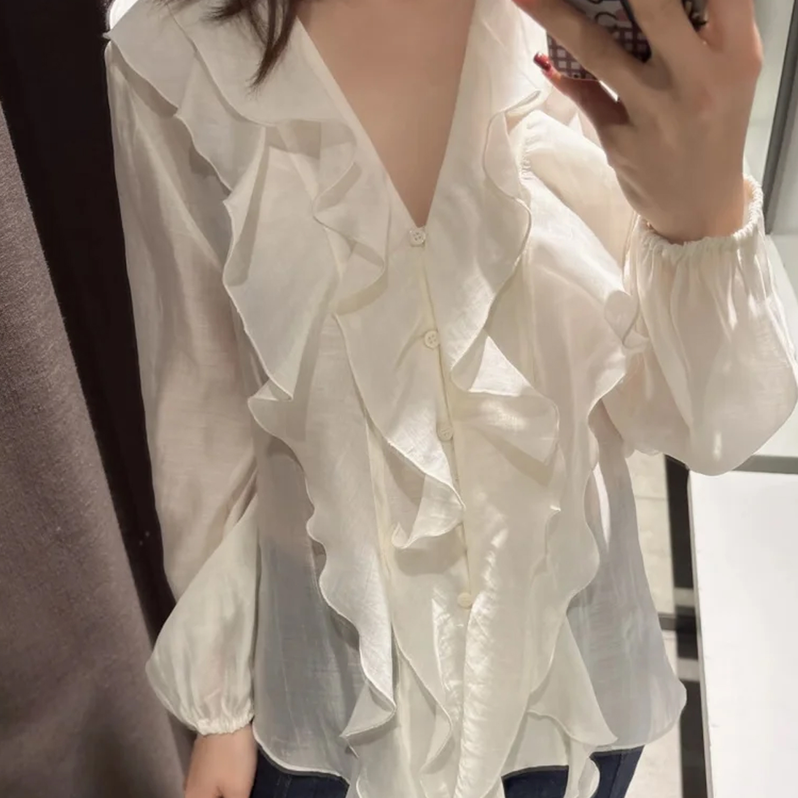 Exquisite Layered Ruffle V-Neck Long-Sleeved Shirt