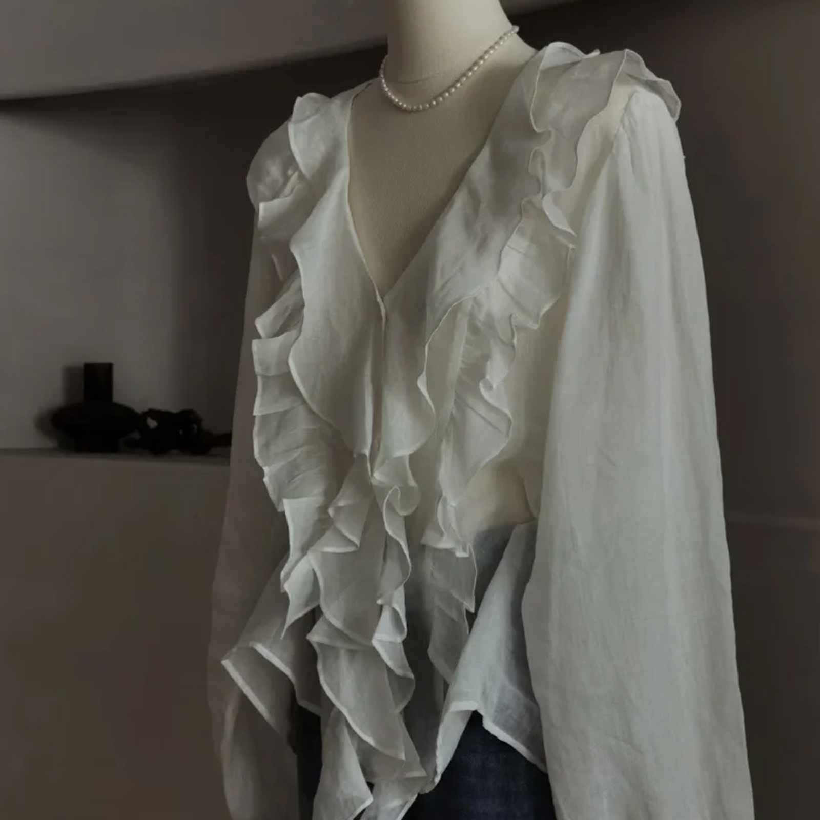 Exquisite Layered Ruffle V-Neck Long-Sleeved Shirt