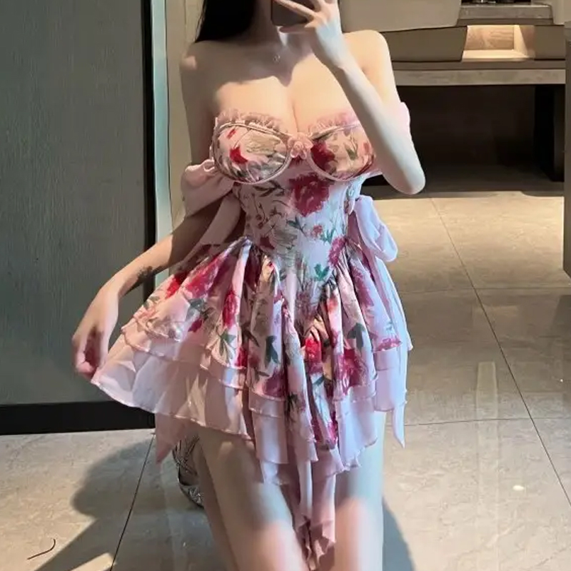 Elegant Mature Gentle Low-Cut Floral Lace Patchwork Dress