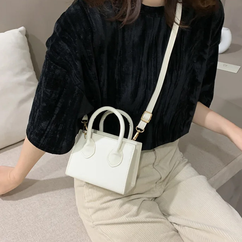 Retro Versatile Shoulder/Crossbody Bag